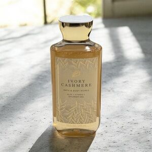 Bath & Body Works Ivory Cashmere Shower Gel Wash 10 oz NEW No Seal